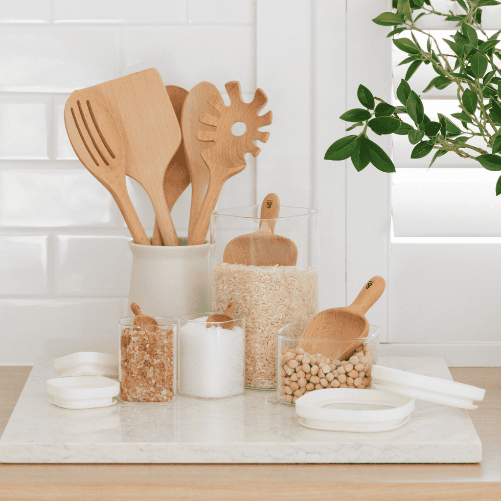 Beechwood vs Plastic: Why Wooden Utensils Belong in Every Kitchen