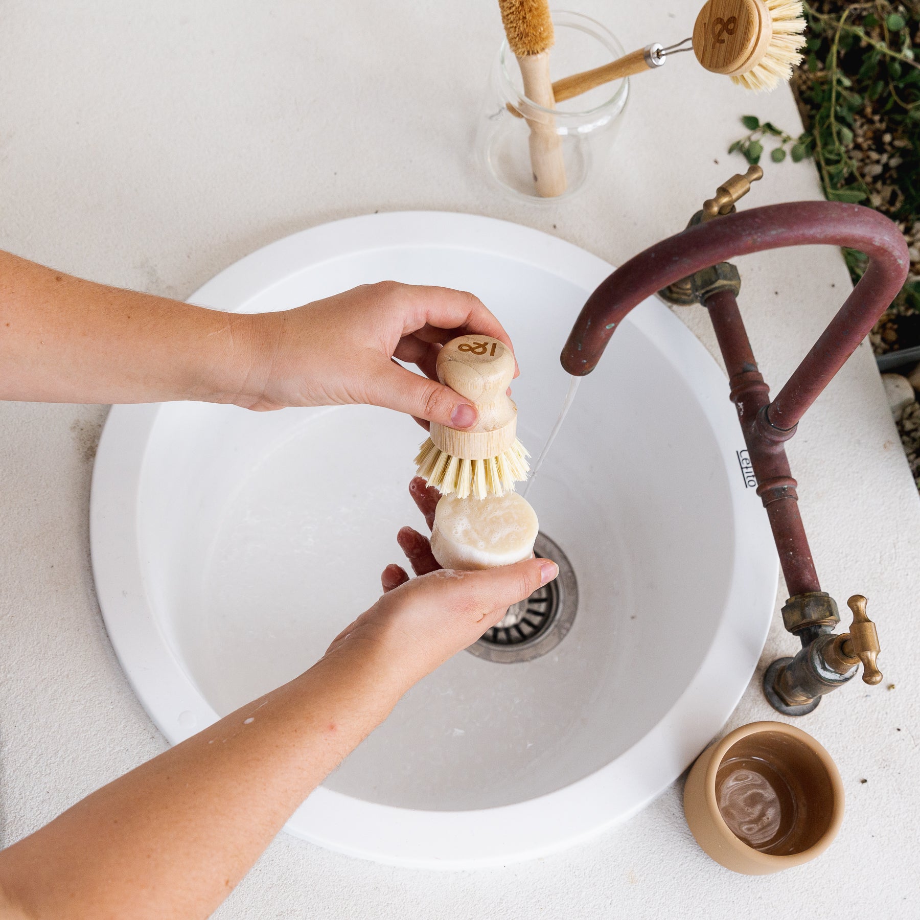 What does an eco friendly lifestyle look like?