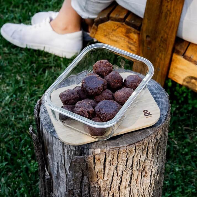 Chocolate Lovers Double Choc Chip Protein Balls