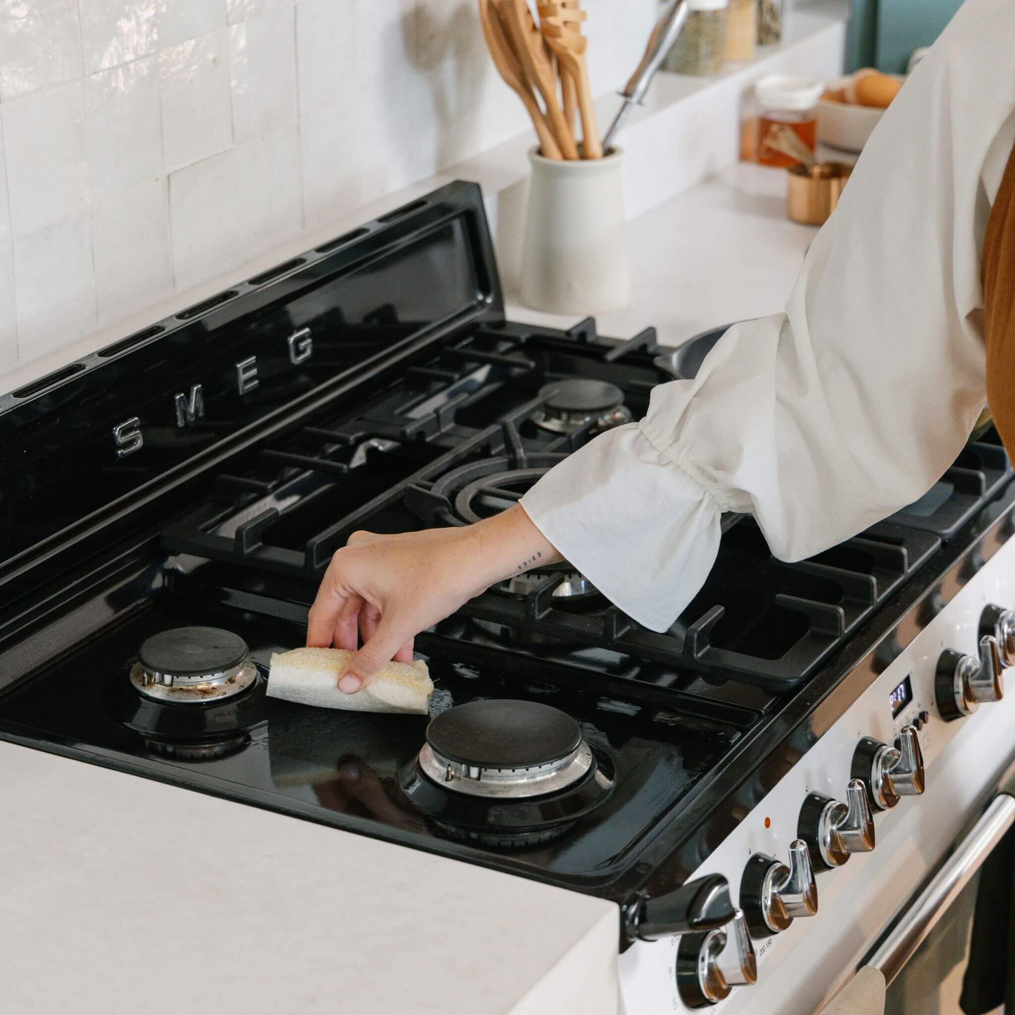 Compostable Sponge with Scourer