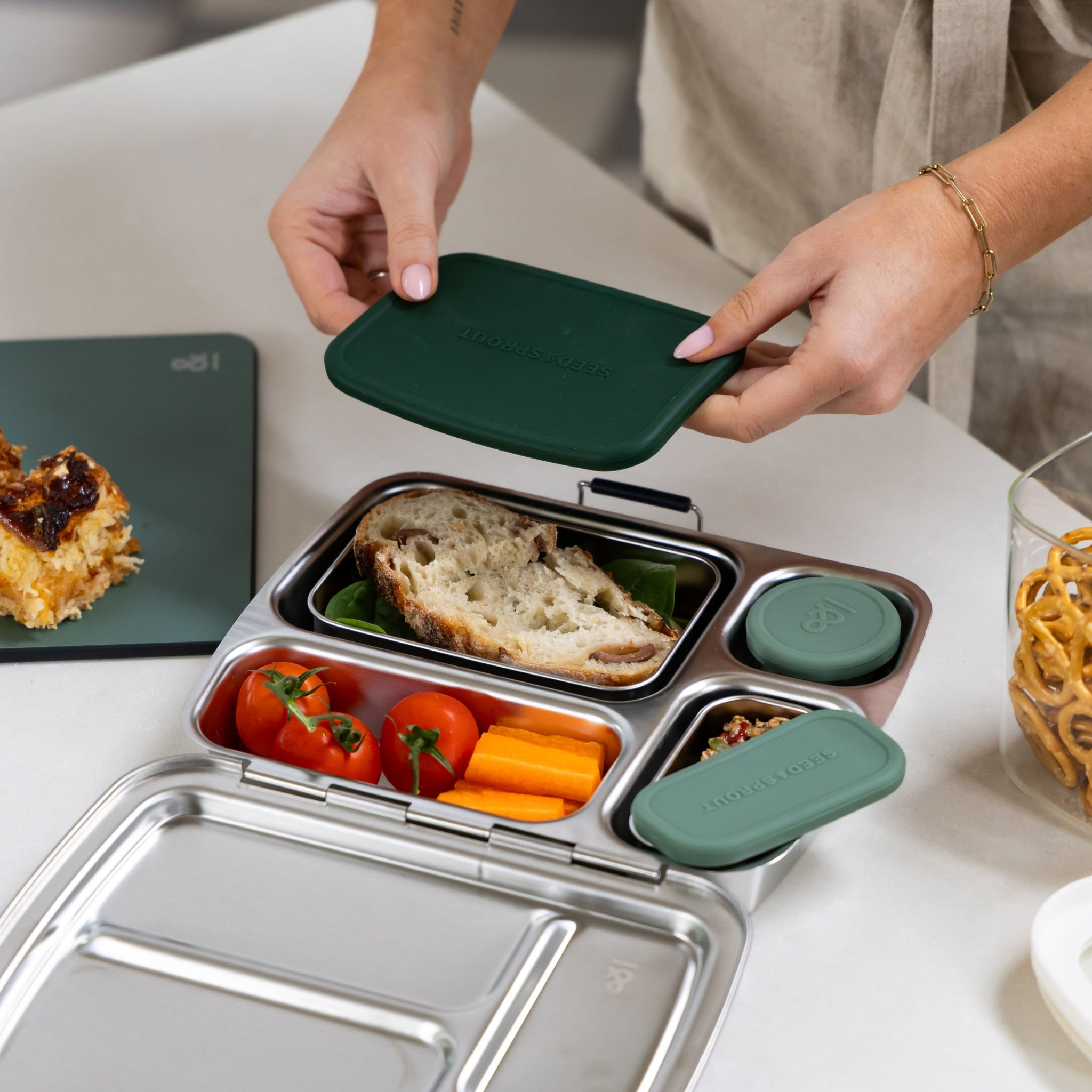 CrunchBox™ OG Lunch Box | Pots