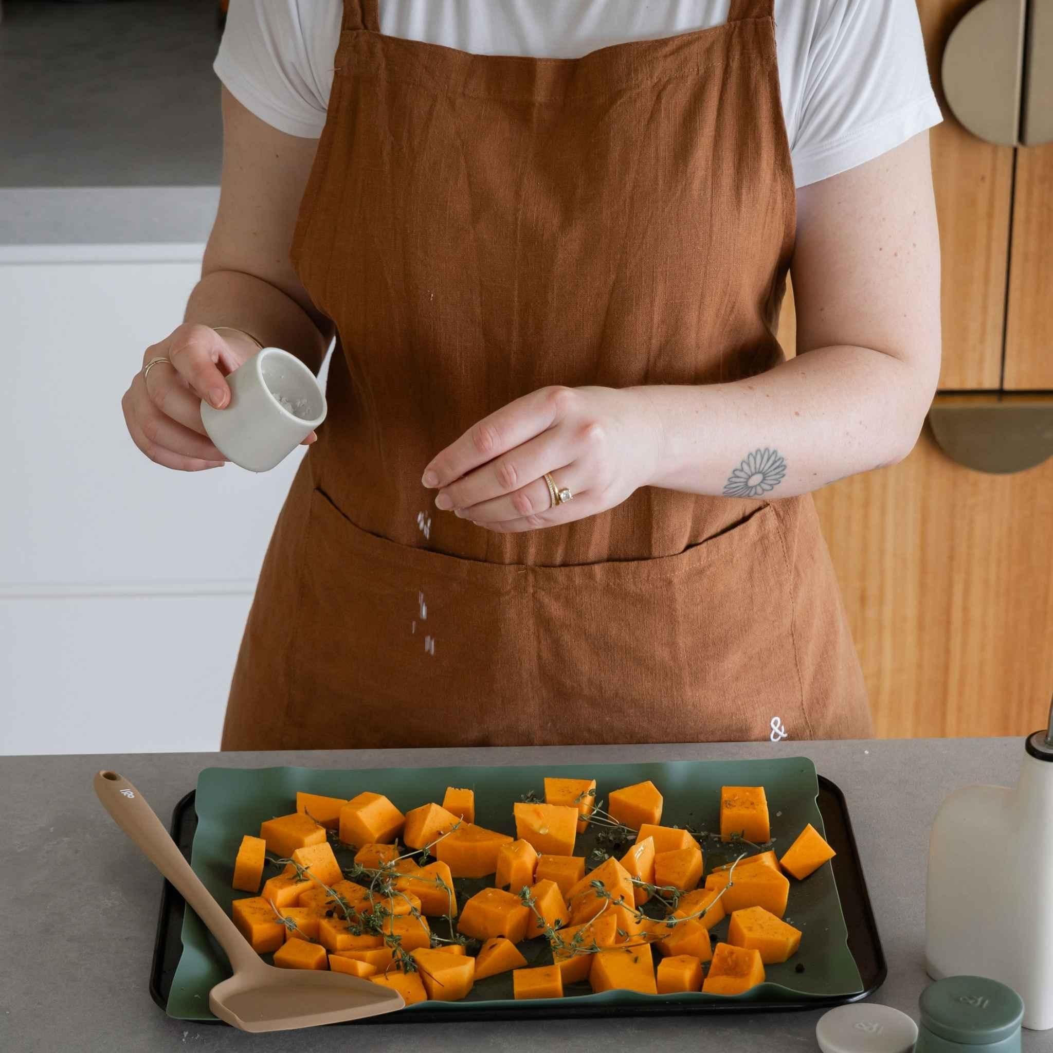 Ceramic Salt & Pepper Pods
