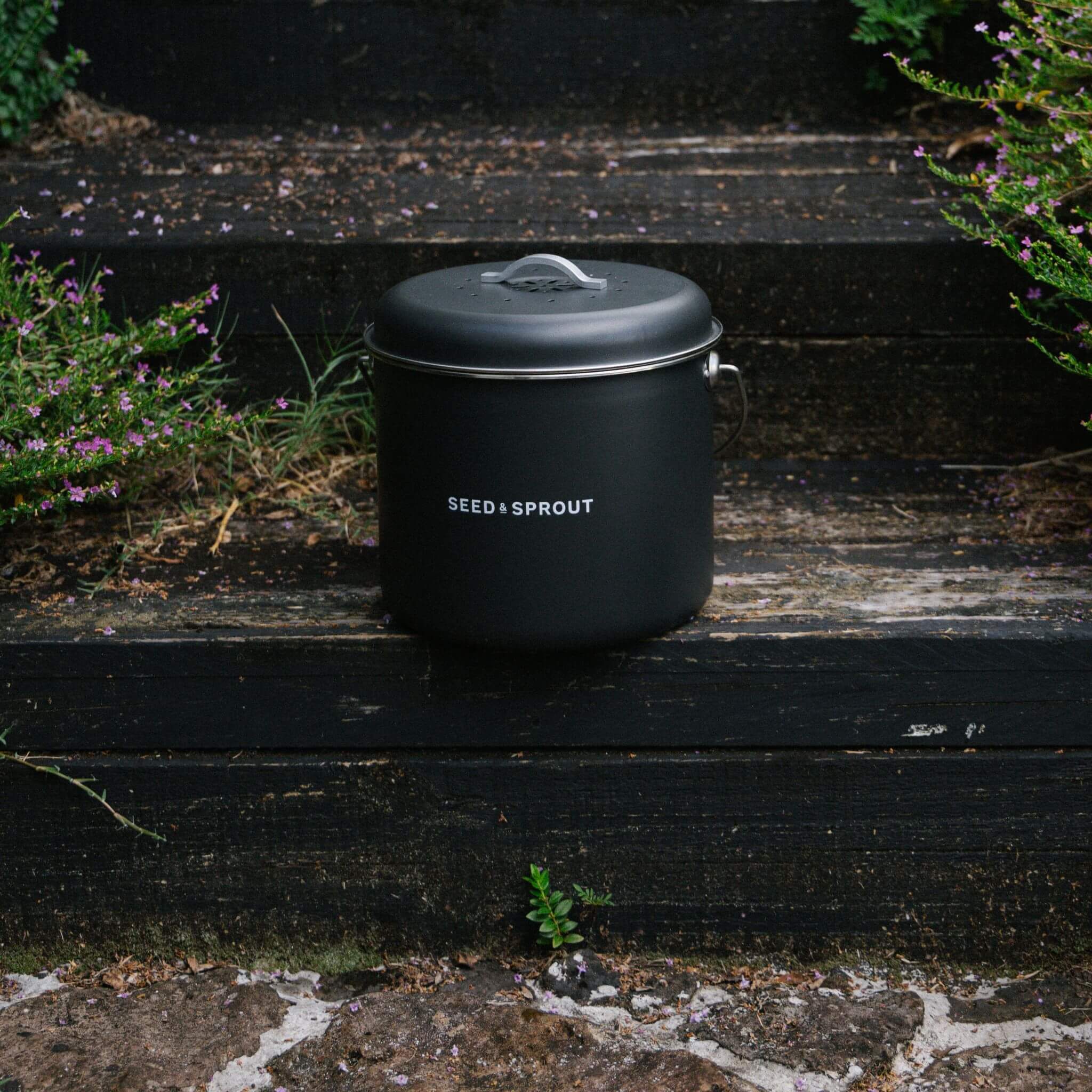 Kitchen Compost Bin | Liquorice