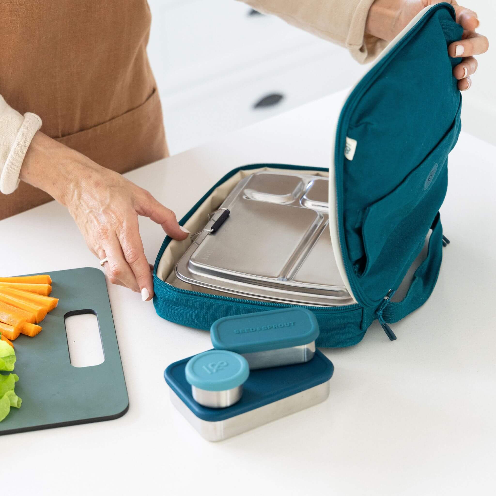 Crunchbox Lunchbox & Snack Bundle